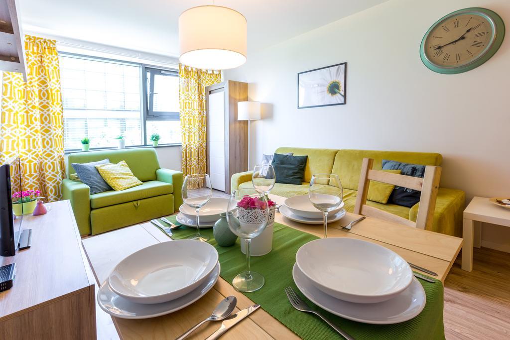 Old Town Friendhouse Apartments Krakow Bagian luar foto