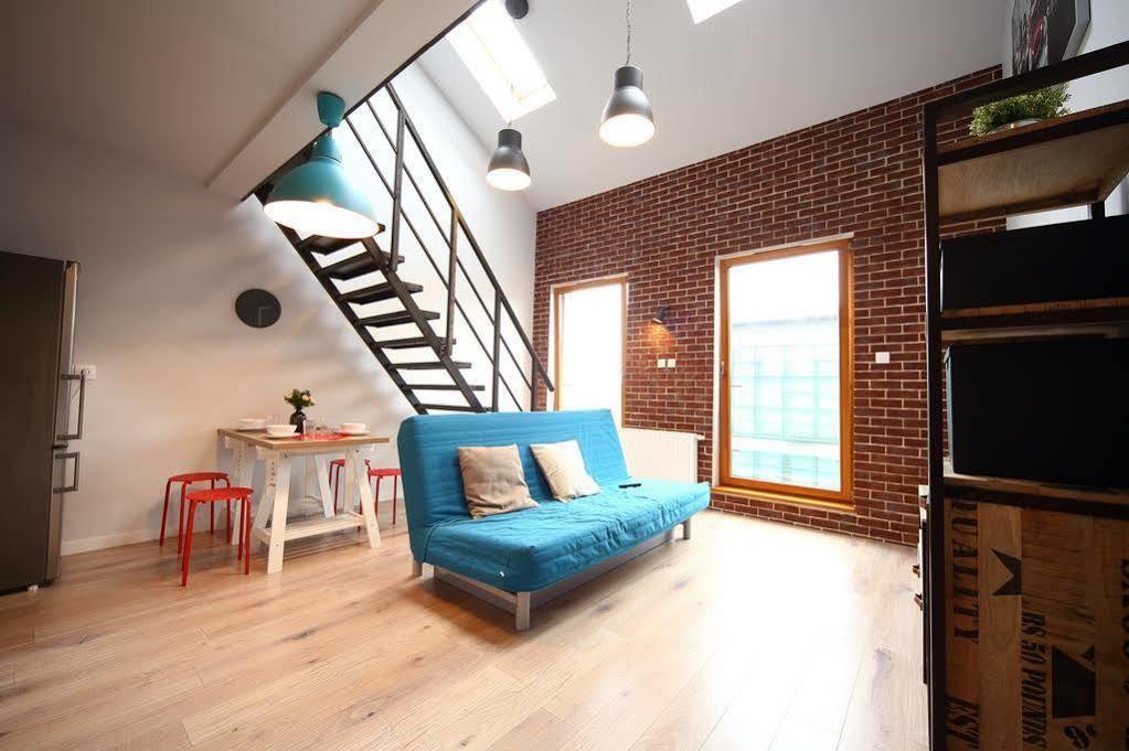 Old Town Friendhouse Apartments Krakow Bagian luar foto
