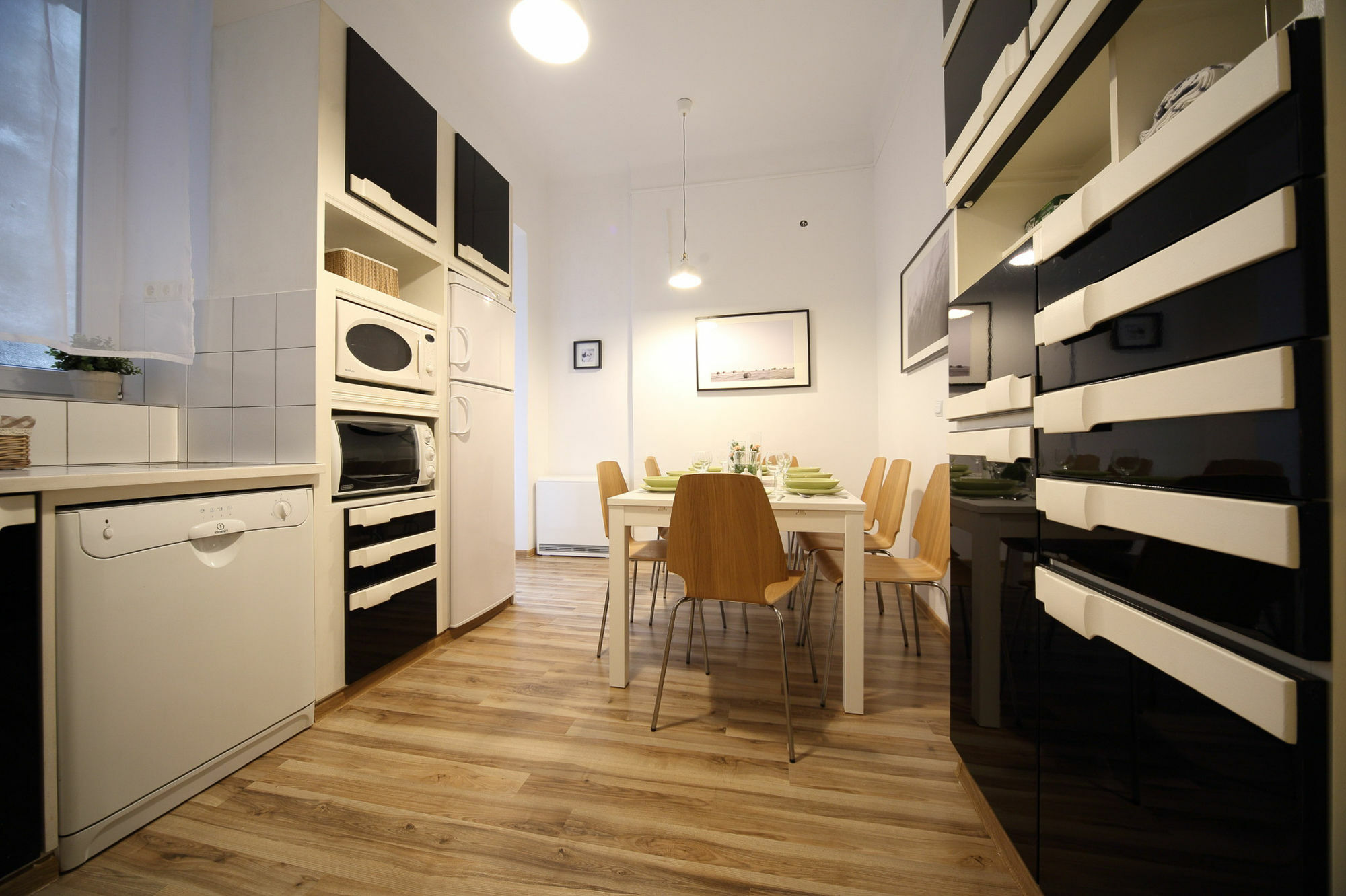 Old Town Friendhouse Apartments Krakow Bagian luar foto