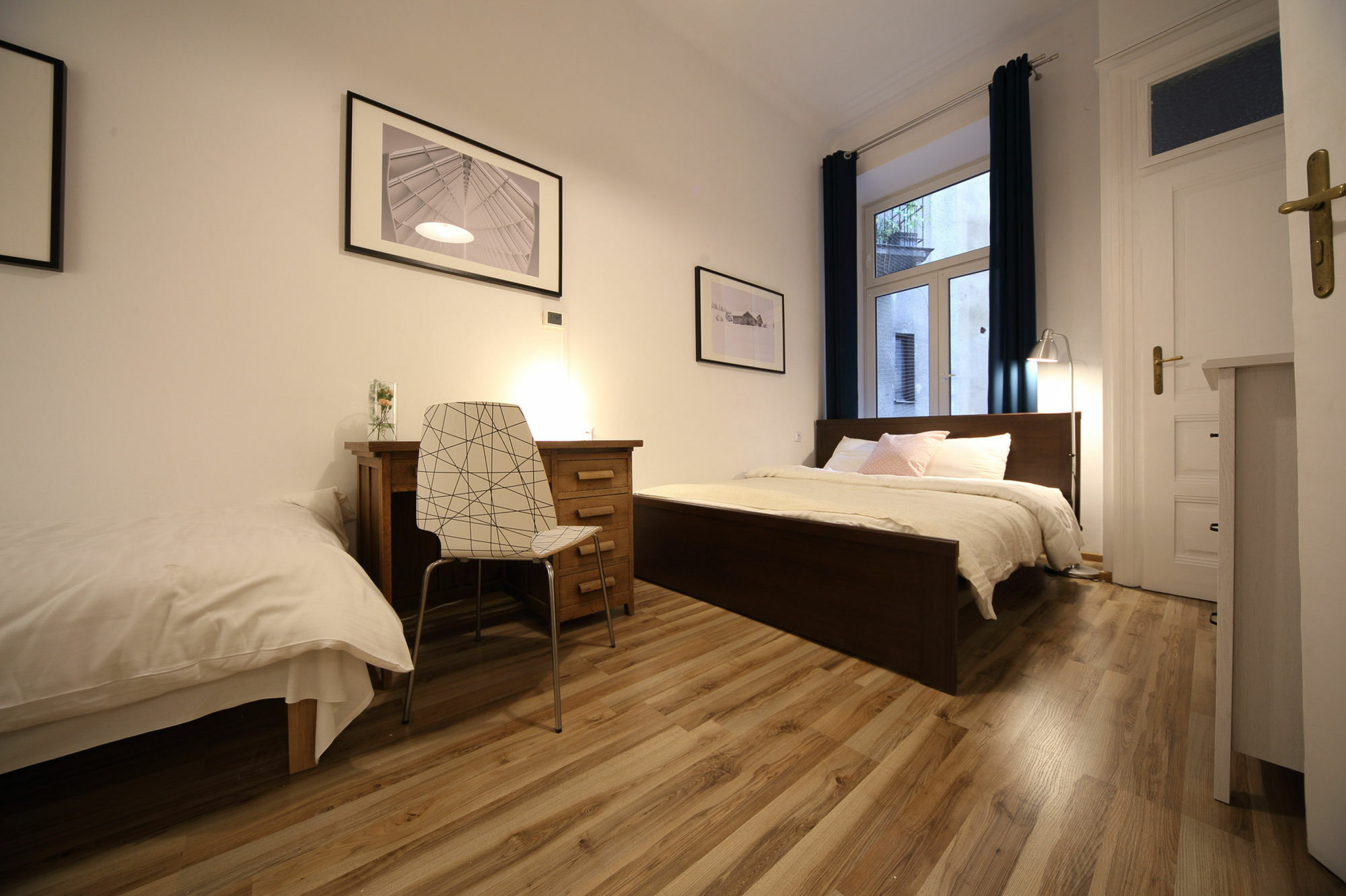 Old Town Friendhouse Apartments Krakow Bagian luar foto